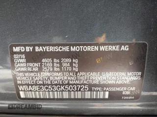 2016 BMW 3 Series 328i xDrive z VIN WBA8E3C53GK503725, wystawiony jako IAAI lot #42484526 z przebiegiem 144 079 mil mil oraz . Historia ofert i sprzedaży dostępna na DreamBid. Obrazek 9.