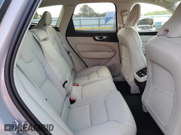 2025 Volvo XC60 Ultra с VIN YV4M12RM1S1221052, выставлен на аукционе Copart как лот 59017845 с пробегом Не указан миль и На запчасти • Non repairable. История ставок и продаж доступна на DreamBid. Изображение 11.