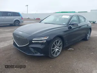 2023 Genesis G70 2.0T z VIN KMTG34TA5PU123377, wystawiony jako IAAI lot #41632566 z przebiegiem 12 184 mil mil oraz . Historia ofert i sprzedaży dostępna na DreamBid. Obrazek 17.