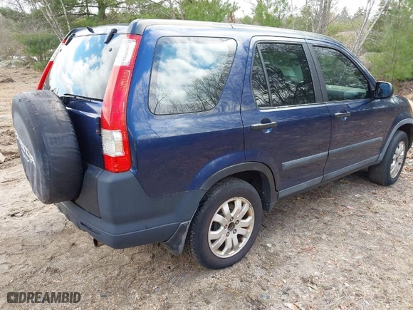 2005 Honda CR-V LX with VIN SHSRD78545U336479, listed as a IAAI auction lot 41938298 with 213,234 mi miles. Bid and sale history available at carsss.com. Image 4.