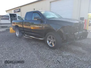 2011 Ram 1500 Big Horn с VIN 1D7RV1GT3BS531110, выставлен на аукционе IAAI как лот 42019532 с пробегом 202 631 миль миль и . История ставок и продаж доступна на DreamBid. Изображение 1.