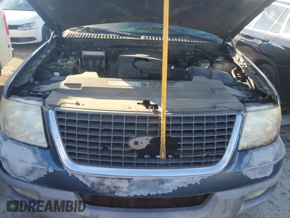2003 Ford Expedition Special Service with VIN 1FMPU16L73LB50115, listed as a Copart auction lot 46946265 with 0 mi miles and Clean Title. Bid and sale history available at carsss.com. Image 12.