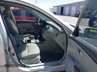 2007 Hyundai Azera SE with VIN KMHFC46F17A199984, listed as a IAAI auction lot 42357676 with 215,196 mi miles and . Bid and sale history available at DreamBid. Image 5.