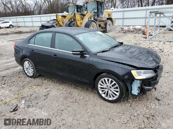 2012 Volkswagen Jetta Sedan SEL w/Sunroof with VIN 3VWLX7AJ8CM361449, listed as a Copart auction lot 86975824 with 151,688 mi miles and Clean Title. Bid and sale history available at carsss.com. Image 4.