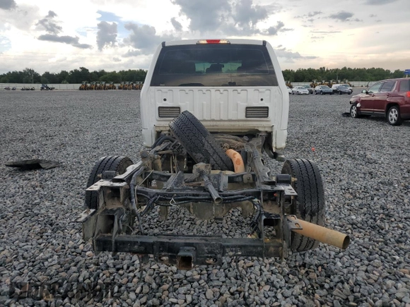 2019 Ford F-250 XL с VIN 1FD7X2B6XKEC82785, выставлен на аукционе Copart как лот 61335995 с пробегом 150 080 миль миль и На запчасти • Non repairable. История ставок и продаж доступна на DreamBid. Изображение 6.