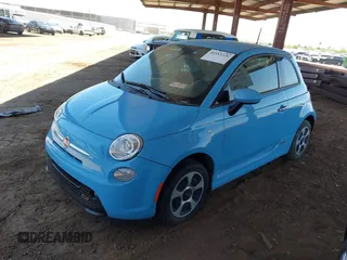 2015 FIAT 500e с VIN 3C3CFFGE6FT503161, выставлен на аукционе IAAI как лот 42583326 с пробегом 21 162 миль миль и . История ставок и продаж доступна на DreamBid. Изображение 2.