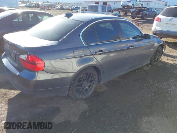2006 BMW 3 Series 330xi with VIN WBAVD335X6KV66101, listed as a IAAI auction lot 41965628 with 142,246 mi miles. Bid and sale history available at carsss.com. Image 4.