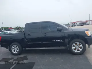 2014 Nissan Titan Pro-4X with VIN 1N6BA0EC1EN515685, listed as a IAAI auction lot 42423258 with 137,012 mi miles and . Bid and sale history available at DreamBid. Image 13.