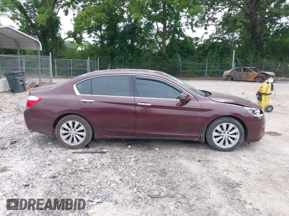 2015 Honda Accord Touring with VIN 1HGCR3F9XFA010985, listed as a IAAI auction lot 42400903 with 231,607 mi miles and . Bid and sale history available at DreamBid. Image 13.