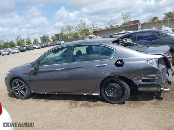 2016 Honda Accord Sedan Sport with VIN 1HGCR2F58GA142894, listed as a IAAI auction lot 41943191 with 71,669 mi miles. Bid and sale history available at carsss.com. Image 15.