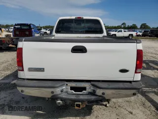 2005 Ford F-350 XL с VIN 1FTWX33P65EA82889, выставлен на аукционе Copart как лот 87628925 с пробегом 202 718 миль миль и Списание • Salvage title. История ставок и продаж доступна на DreamBid. Изображение 6.