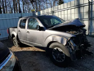 2018 Nissan Frontier Desert Runner with VIN 1N6DD0ER2JN720107, listed as a Copart auction lot 42131265 with 143,871 mi miles and Salvage Title. Bid and sale history available at carsss.com. Image 1.
