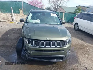 2017 Jeep Compass Latitude with VIN 3C4NJDBB4HT616730, listed as a IAAI auction lot 41916417 with 159,449 mi miles. Bid and sale history available at carsss.com. Image 12.