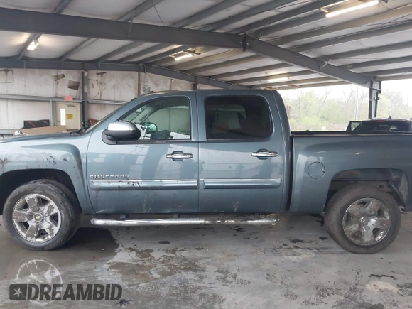 2011 Chevrolet Silverado 1500 LT with VIN 3GCPCSE01BG343814, listed as a IAAI auction lot 41849043 with 109,595 mi miles and . Bid and sale history available at DreamBid. Image 14.