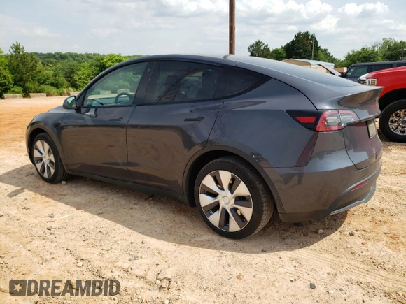 2021 Tesla Model Y Long Range z VIN 5YJYGDEE0MF263137, wystawiony jako Copart lot #57295705 z przebiegiem 63 627 mil mil oraz Szkoda całkowita • Salvage title. Historia ofert i sprzedaży dostępna na DreamBid. Obrazek 2.