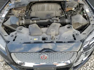 2016 Jaguar XJ Portfolio with VIN SAJWA2G71G8V95573, listed as a Copart auction lot 85975594 with 82,221 mi miles and Salvage title. Bid and sale history available at DreamBid. Image 11.