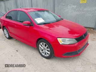2012 Volkswagen Jetta SE с VIN 3VWDP7AJ8CM327046, выставлен на аукционе IAAI как лот 42472998 с пробегом 171 719 миль миль и . История ставок и продаж доступна на DreamBid. Изображение 1.