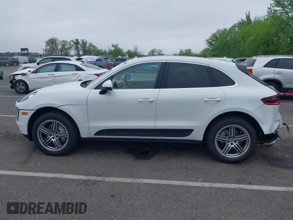 2015 Porsche Macan S with VIN WP1AB2A58FLB74358, listed as a IAAI auction lot 42190334 with 99,808 mi miles and . Bid and sale history available at DreamBid. Image 14.