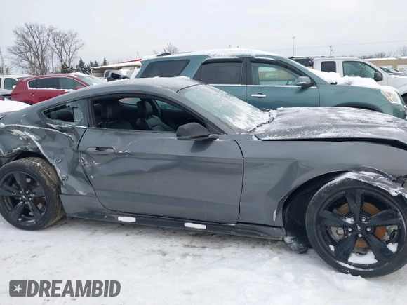 2022 Ford Mustang EcoBoost with VIN 1FA6P8TH5N5107387, listed as a IAAI auction lot 41271109 with 32,816 mi miles. Bid and sale history available at carsss.com. Image 13.