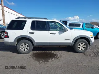 2006 Ford Explorer XLT with VIN 1FMEU73E66UA65376, listed as a IAAI auction lot 41732222 with 203,086 mi miles. Bid and sale history available at carsss.com. Image 13.