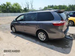 2017 Toyota Sienna XLE Auto Access Seat with VIN 5TDYZ3DC2HS879086, listed as a Copart auction lot 63420055 with 91,918 mi miles and Clean title. Bid and sale history available at DreamBid. Image 2.