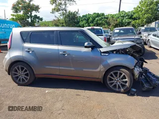 2018 Kia Soul ! with VIN KNDJX3AA5J7561683, listed as a IAAI auction lot 40957017 with 23,217 mi miles. Bid and sale history available at carsss.com. Image 13.