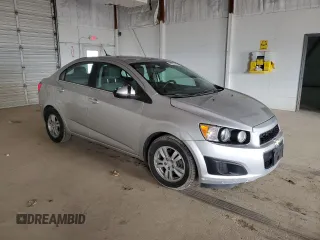 2012 Chevrolet Sonic LT z VIN 1G1JD5SH0C4160507, wystawiony jako Copart lot #49842145 z przebiegiem 134 777 mil mil oraz Czysty tytuł • Clean title. Historia ofert i sprzedaży dostępna na DreamBid. Obrazek 4.