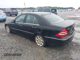 2006 Mercedes-Benz C 280 Luxury with VIN WDBRF92H16F756552, listed as a IAAI auction lot 42102736 with 201,472 mi miles and . Bid and sale history available at DreamBid. Image 3.