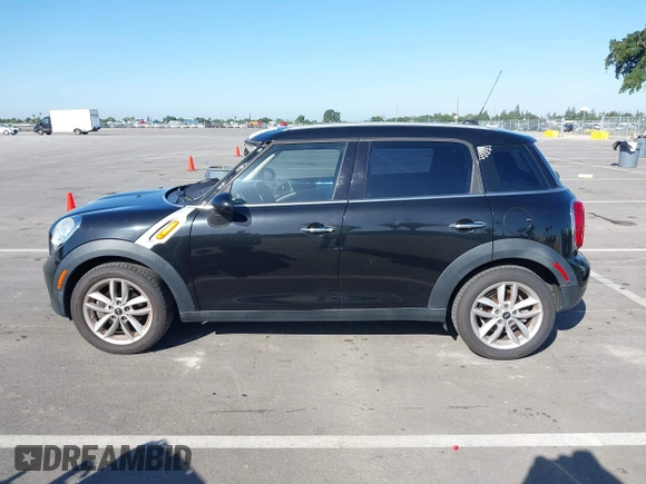 2013 MINI Countryman z VIN WMWZB3C52DWM07621, wystawiony jako IAAI lot #42085389 z przebiegiem 153 714 mil mil oraz . Historia ofert i sprzedaży dostępna na DreamBid. Obrazek 14.