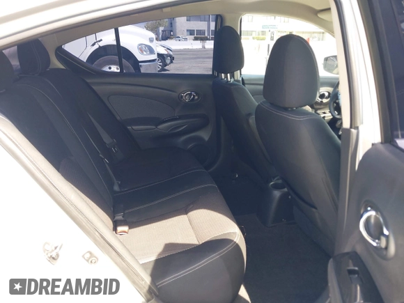 2015 Nissan Versa SV with VIN 3N1CN7AP1FL846929, listed as a IAAI auction lot 42068428 with 104,773 mi miles. Bid and sale history available at carsss.com. Image 8.