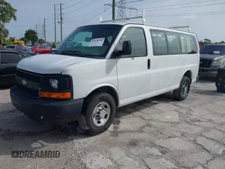 2012 Chevrolet Express Cargo с VIN 1GCWGFCA2C1121527, выставлен на аукционе IAAI как лот 42439536 с пробегом Не указан миль и . История ставок и продаж доступна на DreamBid. Изображение 17.