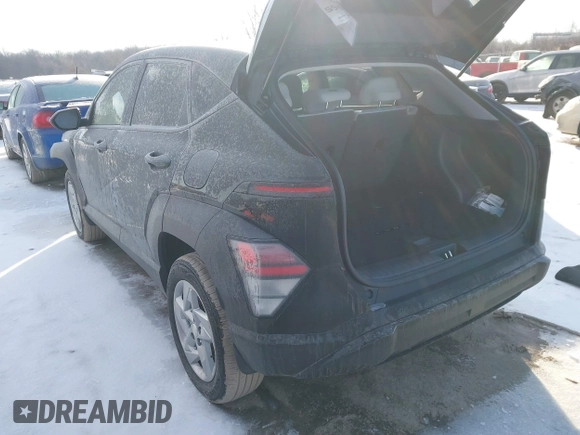2025 Hyundai Kona SE with VIN KM8HACAB5SU213115, listed as a IAAI auction lot 41535505 with 4,906 mi miles. Bid and sale history available at carsss.com. Image 3.