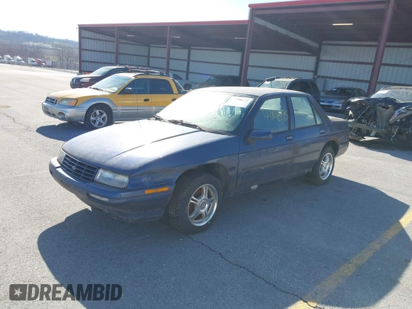 1996 Chevrolet Corsica z VIN 1G1LD5544TY236062, wystawiony jako IAAI lot #41806175 z przebiegiem 171 137 mil mil oraz . Historia ofert i sprzedaży dostępna na DreamBid. Obrazek 2.