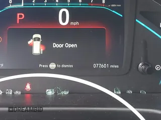 2018 Honda Odyssey Touring with VIN 5FNRL6H8XJB029570, listed as a IAAI auction lot 41485794 with 77,601 mi miles. Bid and sale history available at carsss.com. Image 15.