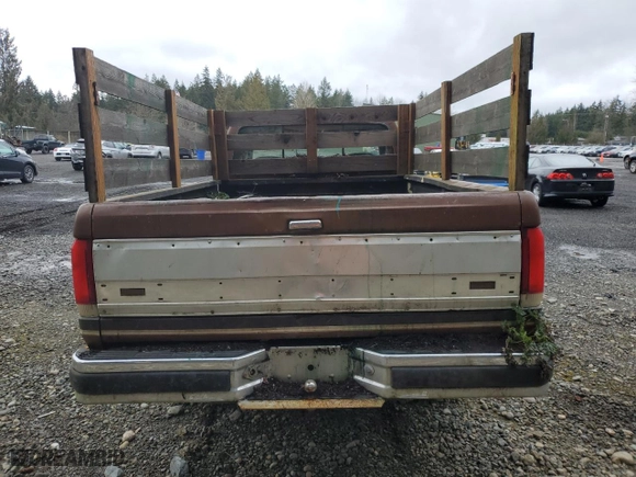 1990 Ford 3/4 Ton Trucks with VIN 1FTHX25G7LKA42609, listed as a Copart auction lot 45934055 with 55,834 mi miles and Clean Title. Bid and sale history available at carsss.com. Image 6.