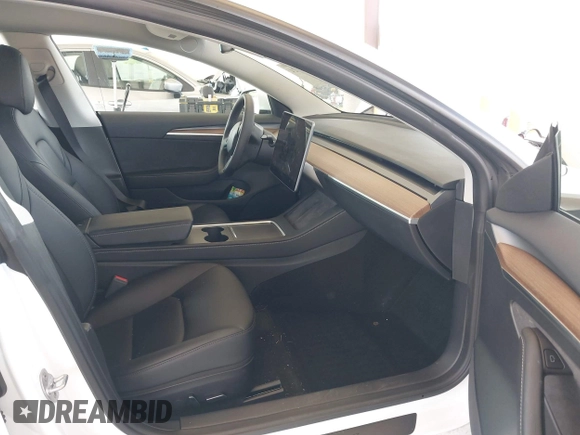 2023 Tesla Model 3 с VIN 5YJ3E1EA6PF472978, выставлен на аукционе IAAI как лот 42163124 с пробегом 16 017 миль миль и . История ставок и продаж доступна на DreamBid. Изображение 5.
