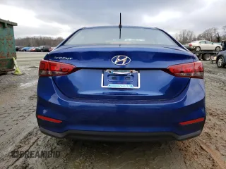 2020 Hyundai Accent SE with VIN 3KPC24A61LE112142, listed as a Copart auction lot 70486452 with 8,297 mi miles. Bid and sale history available at carsss.com. Image 6.