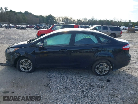 2019 Ford Fiesta SE with VIN 3FADP4BJ9KM118340, listed as a IAAI auction lot 41613597 with 95,530 mi miles. Bid and sale history available at carsss.com. Image 14.