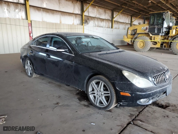 2008 Mercedes-Benz CLS-Class 5.5L with VIN WDDDJ72X68A121824, listed as a Copart auction lot 43466485 with 158,649 mi miles and Clean Title. Bid and sale history available at carsss.com. Image 4.