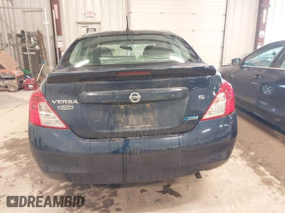 2014 Nissan Versa SV with VIN 3N1CN7AP0EL823558, listed as a IAAI auction lot 41605455 with 161,054 mi miles. Bid and sale history available at carsss.com. Image 16.