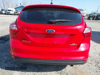 2013 Ford Focus SE with VIN 1FADP3K29DL158649, listed as a IAAI auction lot 42049823 with 172,662 mi miles. Bid and sale history available at carsss.com. Image 17.