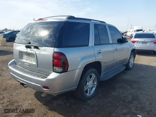 2008 Chevrolet TrailBlazer LT w/1LT with VIN 1GNDS13S482142888, listed as a IAAI auction lot 41375545 with 1 mi miles. Bid and sale history available at carsss.com. Image 4.