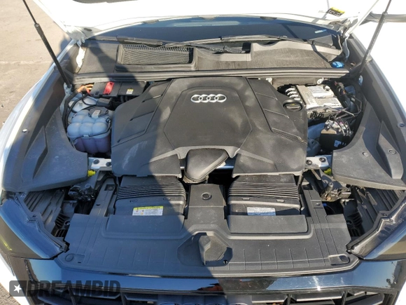 2021 Audi Q8 Premium Plus with VIN WA1EVAF17MD020011, listed as a Copart auction lot 45566815 with 42,724 mi miles and Salvage title. Bid and sale history available at DreamBid. Image 12.