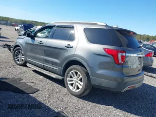 2016 Ford Explorer XLT with VIN 1FM5K7DH6GGA88588, listed as a IAAI auction lot 40562984 with 68,518 mi miles and . Bid and sale history available at carsss.com. Image 3.