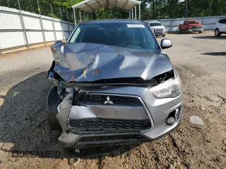 2015 Mitsubishi Outlander ES z VIN 4A4AP3AUXFE054428, wystawiony jako Copart lot #55333135 z przebiegiem 167 823 mil mil oraz Szkoda całkowita • Salvage title. Historia ofert i sprzedaży dostępna na DreamBid. Obrazek 5.