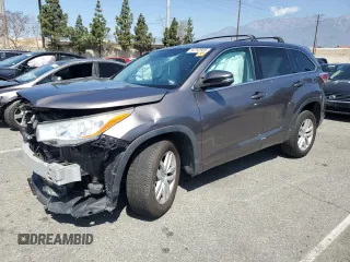 2014 Toyota Highlander LE z VIN 5TDZARFH3ES005087, wystawiony jako Copart lot #54792665 z przebiegiem Nie podano mil oraz Szkoda całkowita • Salvage title. Historia ofert i sprzedaży dostępna na DreamBid. Obrazek 1.