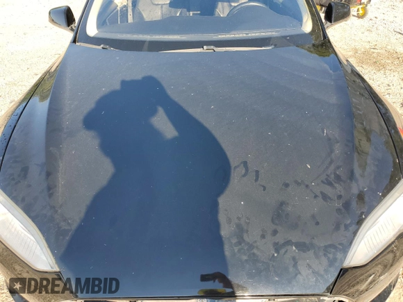2014 Tesla Model S 60 z VIN 5YJSA1H10EFP40472, wystawiony jako Copart lot #55942595 z przebiegiem 104 241 mil mil oraz Czysty tytuł • Clean title. Historia ofert i sprzedaży dostępna na DreamBid. Obrazek 11.