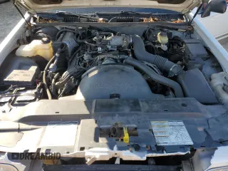 1997 Lincoln Town Car Signature z VIN 1LNLM82W9VY633666, wystawiony jako Copart lot #45396215 z przebiegiem 100 182 mil mil oraz Szkoda całkowita • Salvage title. Historia ofert i sprzedaży dostępna na DreamBid. Obrazek 12.