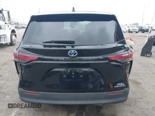 2022 Toyota Sienna XLE with VIN 5TDYRKEC8NS123217, listed as a IAAI auction lot 41904442 with 73,802 mi miles. Bid and sale history available at carsss.com. Image 17.