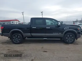 2021 Nissan Titan SV z VIN 1N6AA1FB7MN515583, wystawiony jako IAAI lot #41475375 z przebiegiem 37 507 mil mil oraz . Historia ofert i sprzedaży dostępna na DreamBid. Obrazek 13.